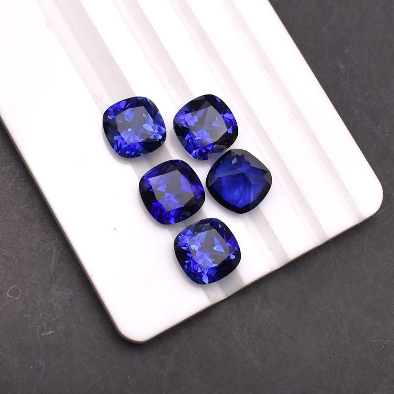 Vs Smartwatch - Natural Blue Sapphire Unheated Square Cut